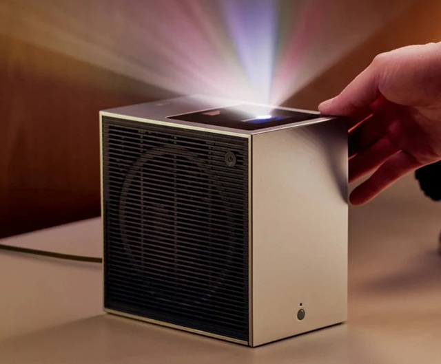 may-chieu-LG-cinebeam-S-PU615U